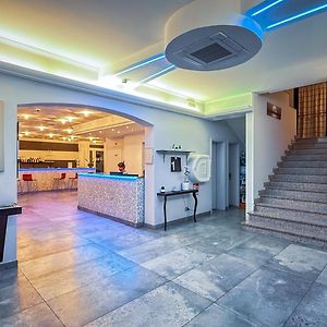 Hotel Etna - Nuova Gestione Romagnola All-Inclusive Spiaggia Parcheggio